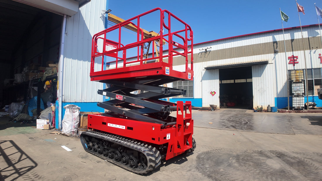 320 kg tracked self-propelled scissor lift by BEACON Industries for outdoor uneven surface applications